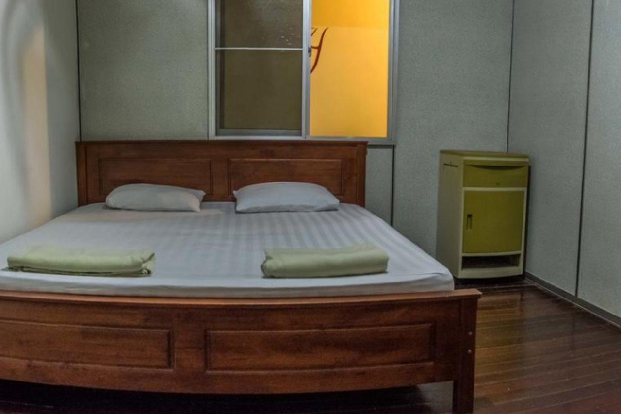 Discovery Cafe And Guesthouse ملقا المظهر الخارجي الصورة