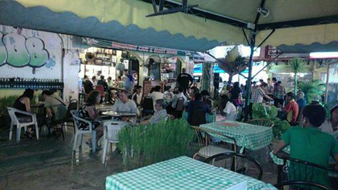 Discovery Cafe And Guesthouse ملقا المظهر الخارجي الصورة